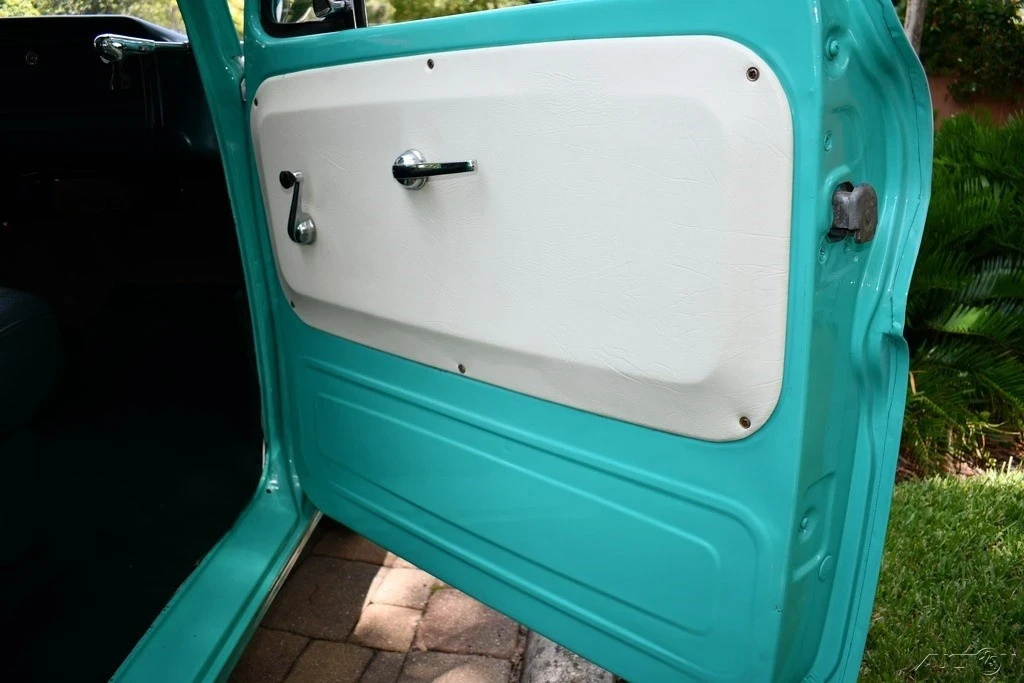 1966 Chevrolet G-Series Van - Image 14 of 21