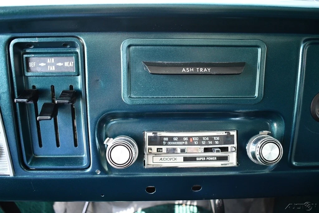 1966 Chevrolet G-Series Van - Image 18 of 21