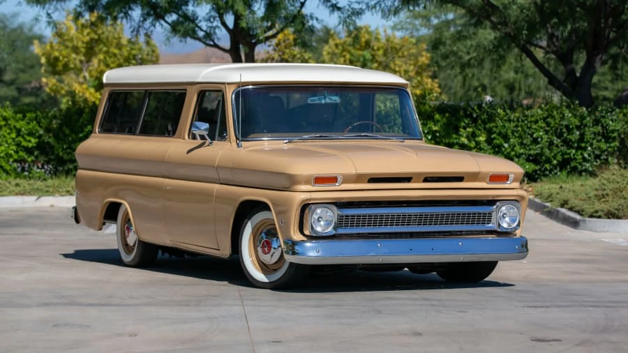 1966 Chevrolet Suburban 5th Gen - Image 12 of 20