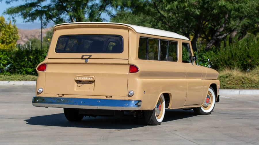 1966 Chevrolet Suburban 5th Gen - Image 13 of 20