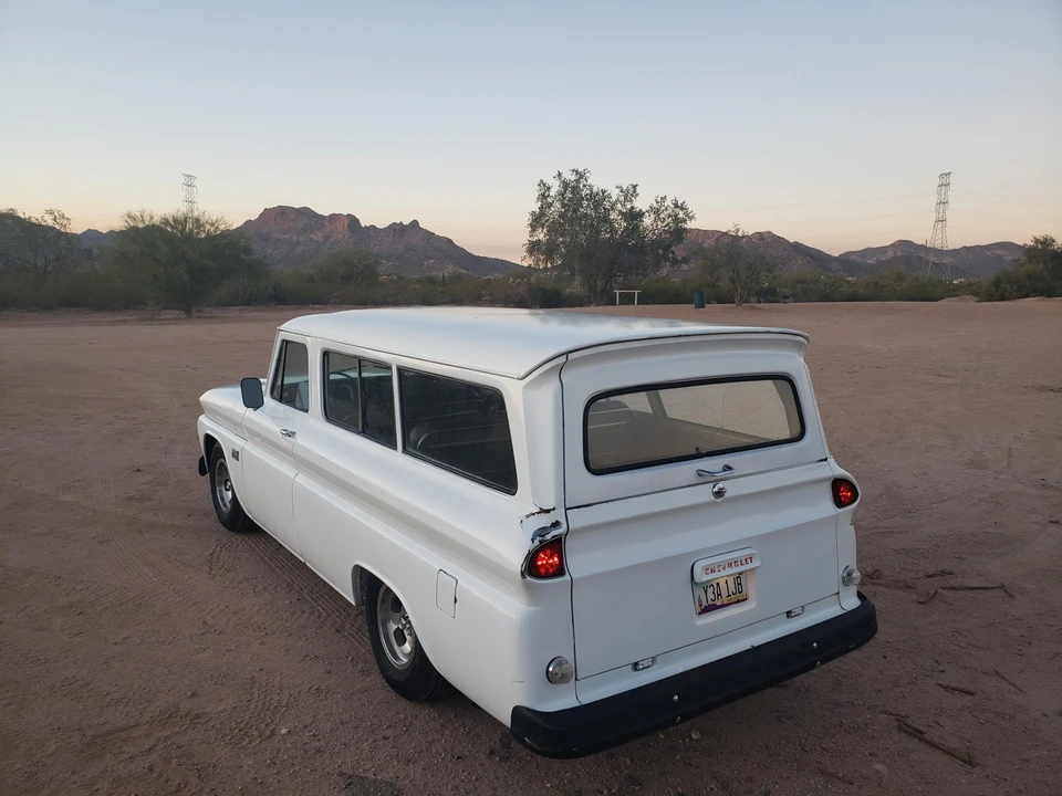 1966 Chevrolet Suburban 5th Gen - Image 30 of 31