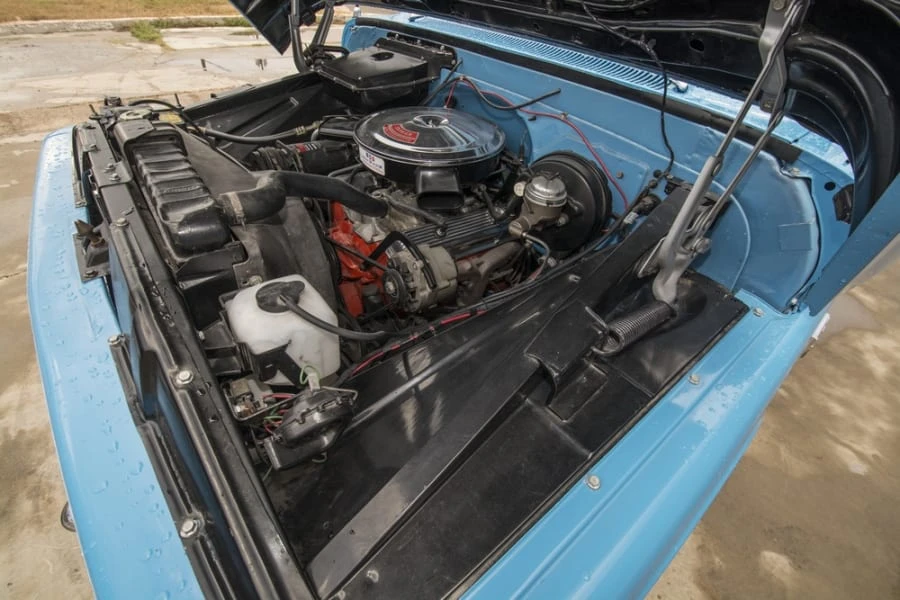 1966 Chevrolet Suburban 5th Gen - Image 8 of 10