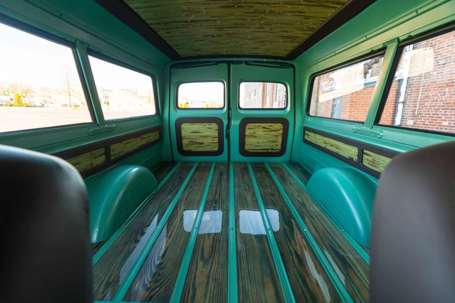 1966 Chevrolet Suburban 5th Gen - Image 22 of 26