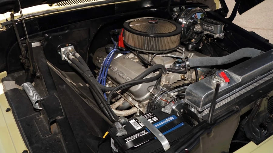 1966 Chevrolet Suburban 5th Gen - Image 7 of 25
