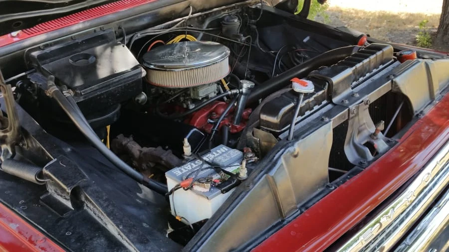1966 Chevrolet Suburban 5th Gen - Image 6 of 11