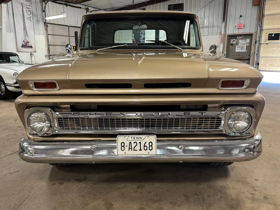 1966 Chevrolet - Image 9 of 31