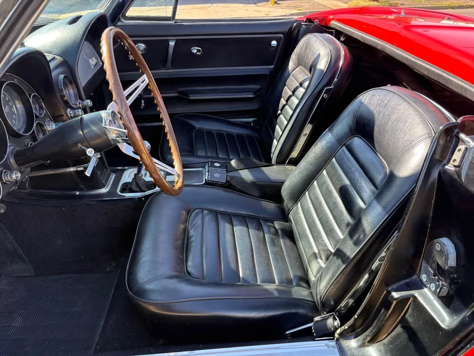 1966 Chevrolet Corvette C2 - Image 6 of 9