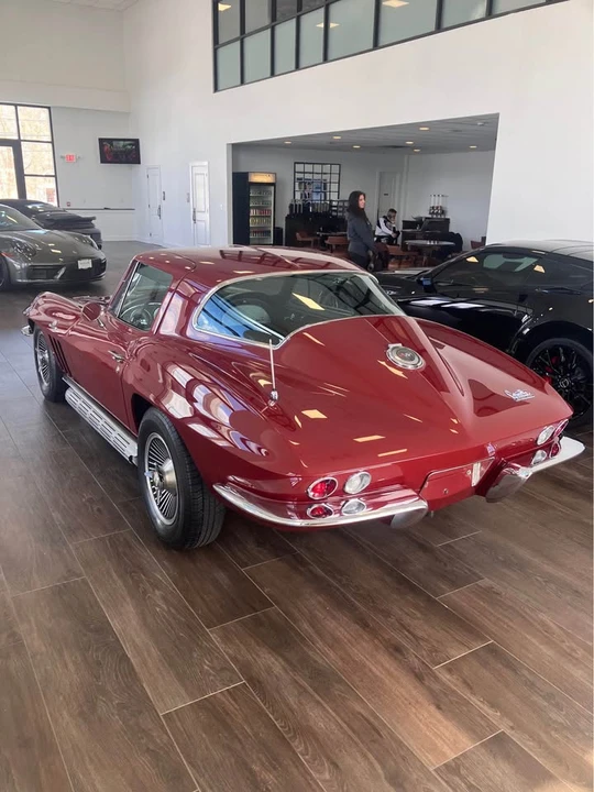 1966 Chevrolet Corvette C2 - Image 4 of 20