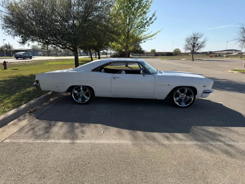 1966 Chevrolet Impala 4th Gen - Image 14 of 18