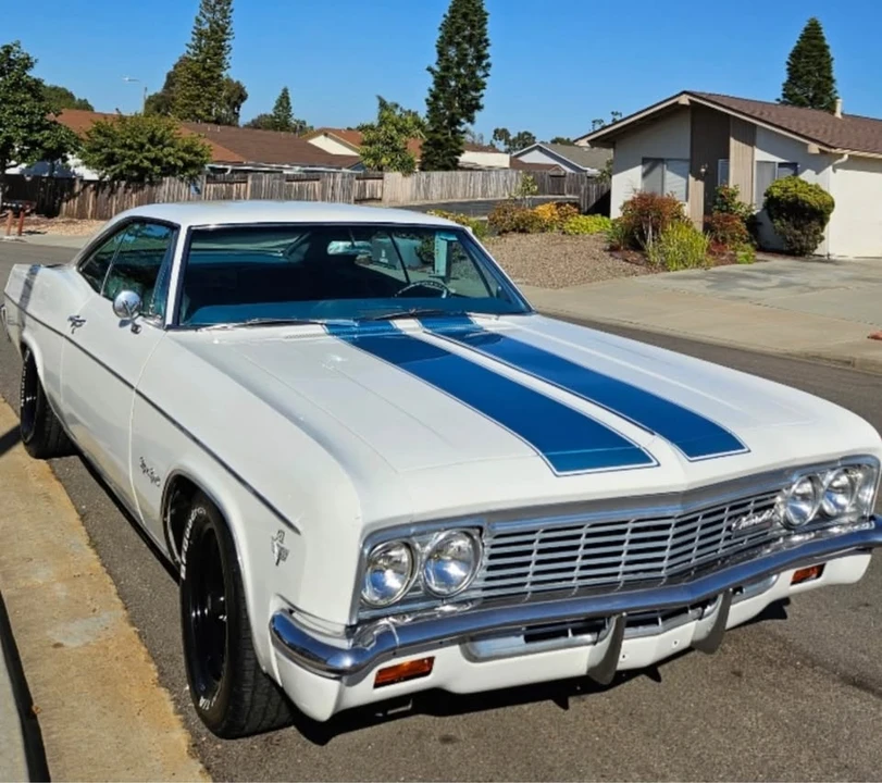1966 Chevrolet Impala 3rd Gen - Image 2 of 14