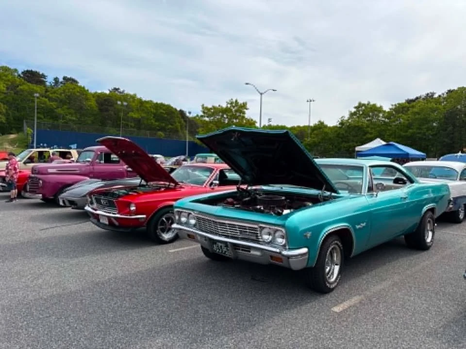 1966 Chevrolet Impala SS 4th Gen - Image 4 of 16