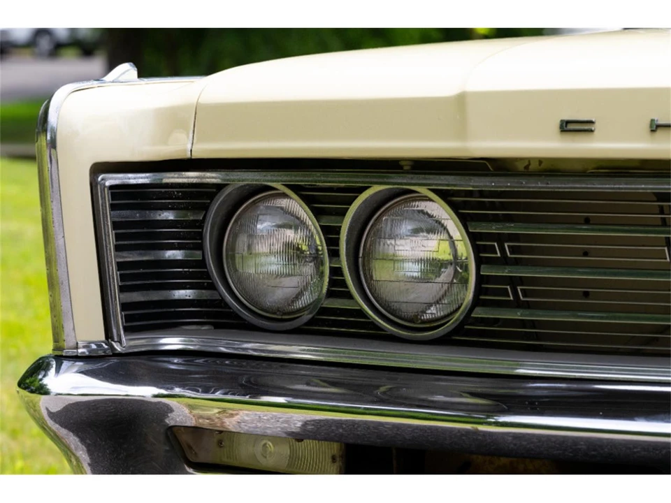 1966 Chrysler Newport - Image 9 of 31