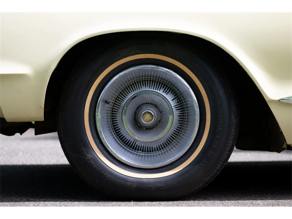 1966 Chrysler Newport - Image 18 of 31