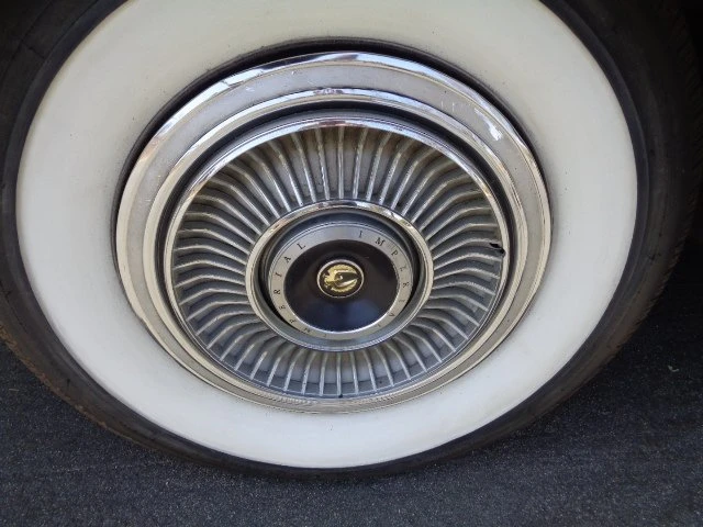 1966 Chrysler Imperial 2nd Gen - Image 12 of 16