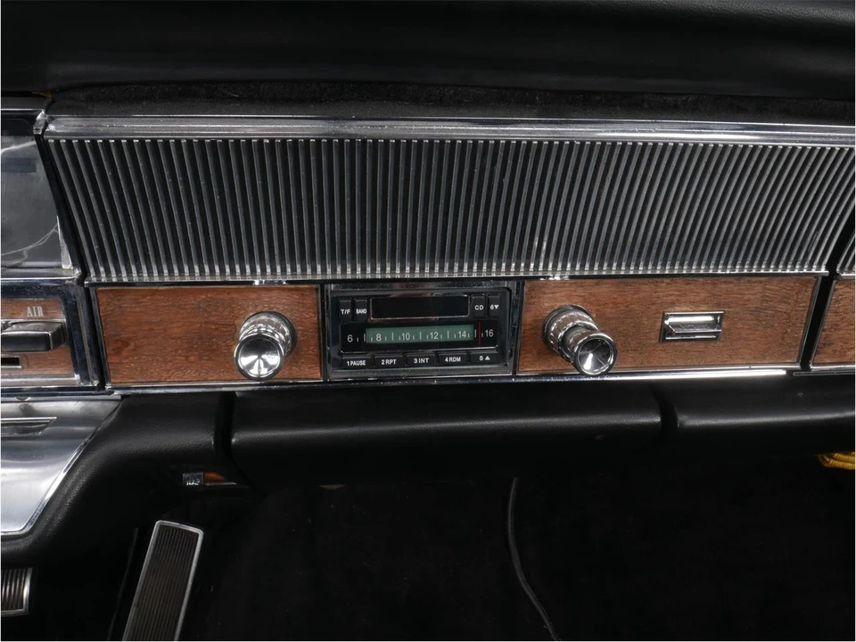 1966 Chrysler Imperial 2nd Gen - Image 31 of 31