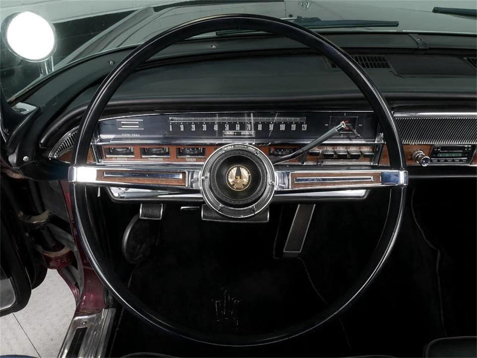 1966 Chrysler Imperial 2nd Gen - Image 28 of 31
