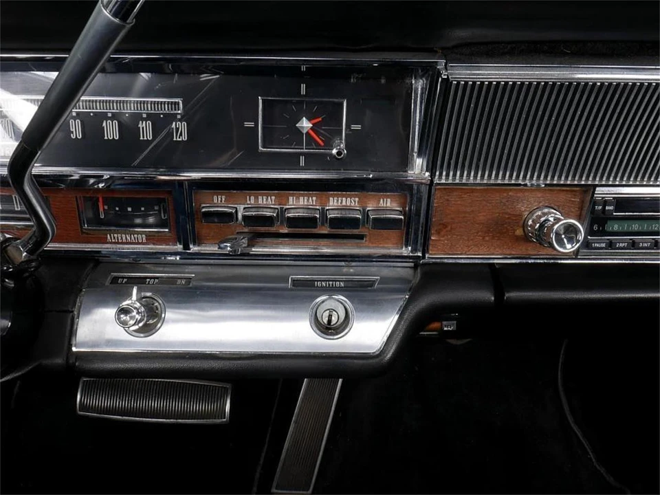 1966 Chrysler Imperial 2nd Gen - Image 30 of 31