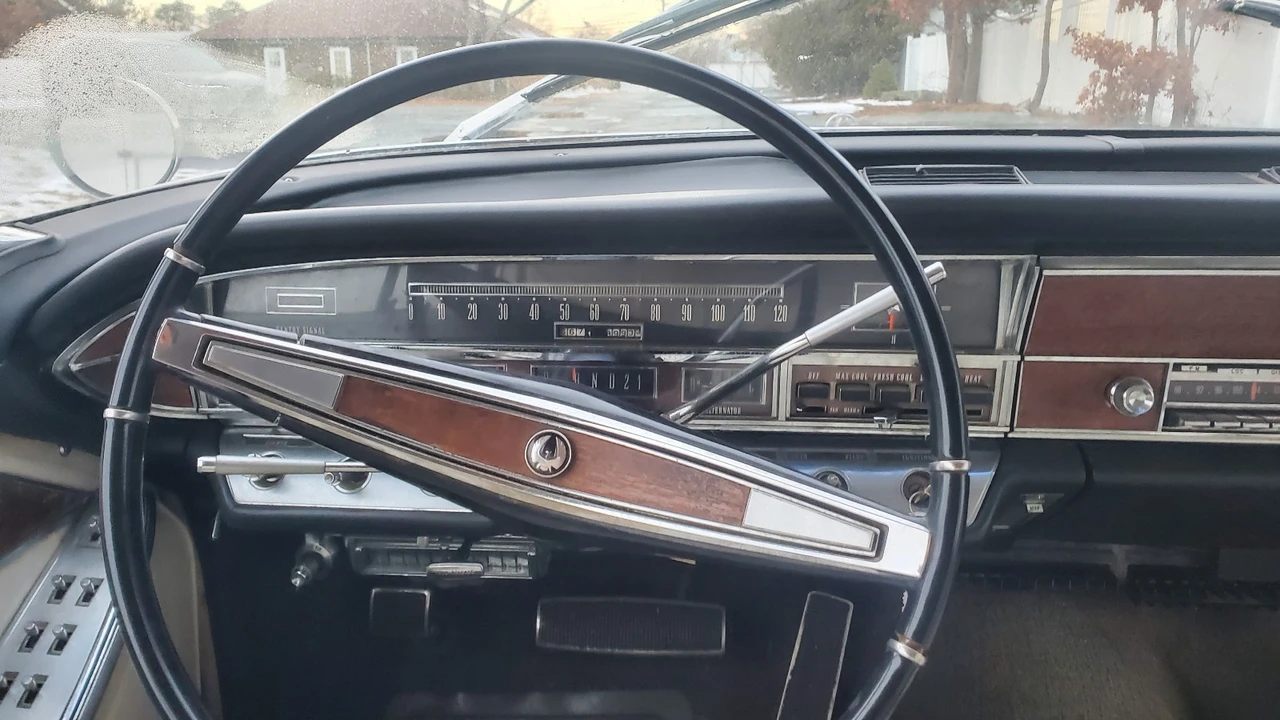1966 Chrysler Imperial 2nd Gen - Image 16 of 31