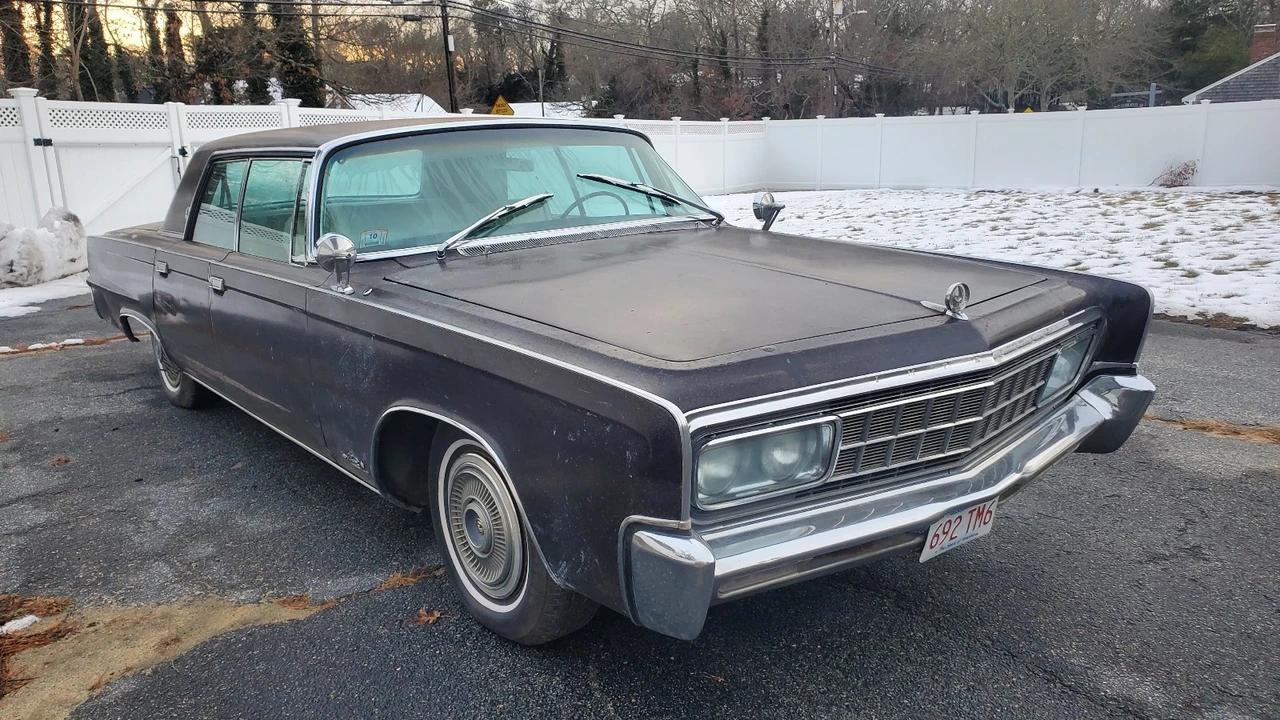 1966 Chrysler Imperial 2nd Gen - Image 2 of 31