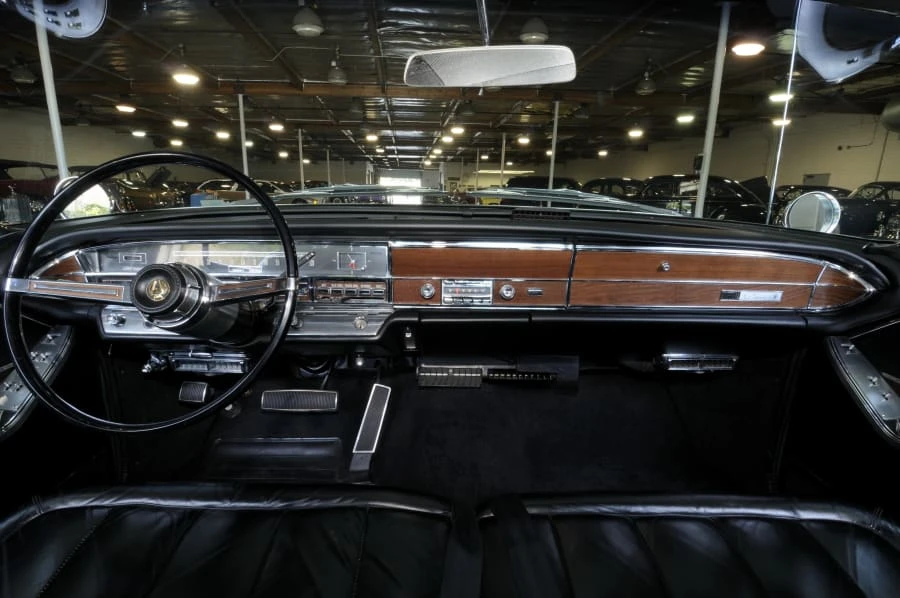 1966 Chrysler Imperial 2nd Gen - Image 4 of 8