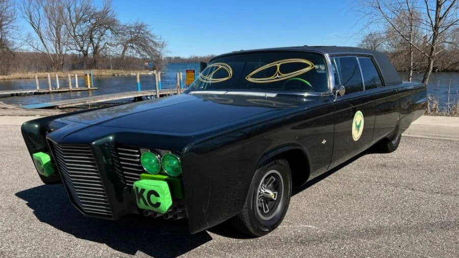 1966 Chrysler Imperial 2nd Gen - Image 26 of 27