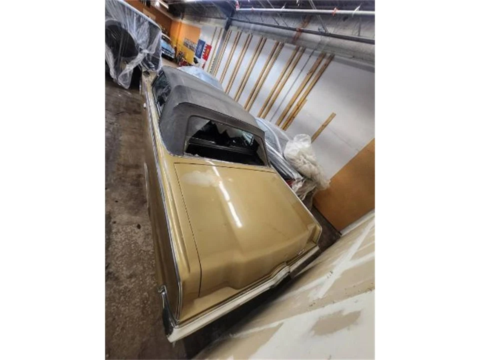 1966 Chrysler Imperial 2nd Gen - Image 7 of 19