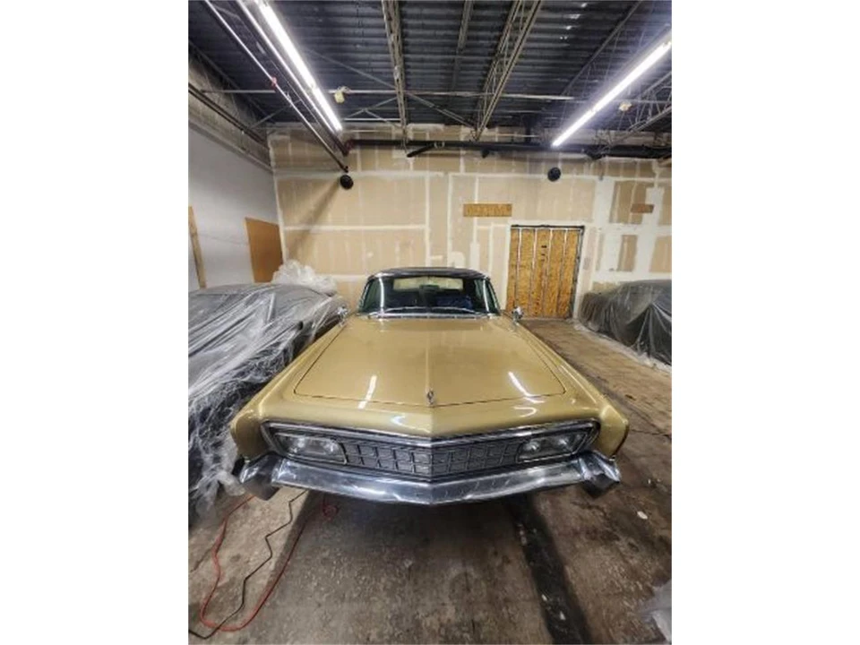1966 Chrysler Imperial 2nd Gen - Image 4 of 19