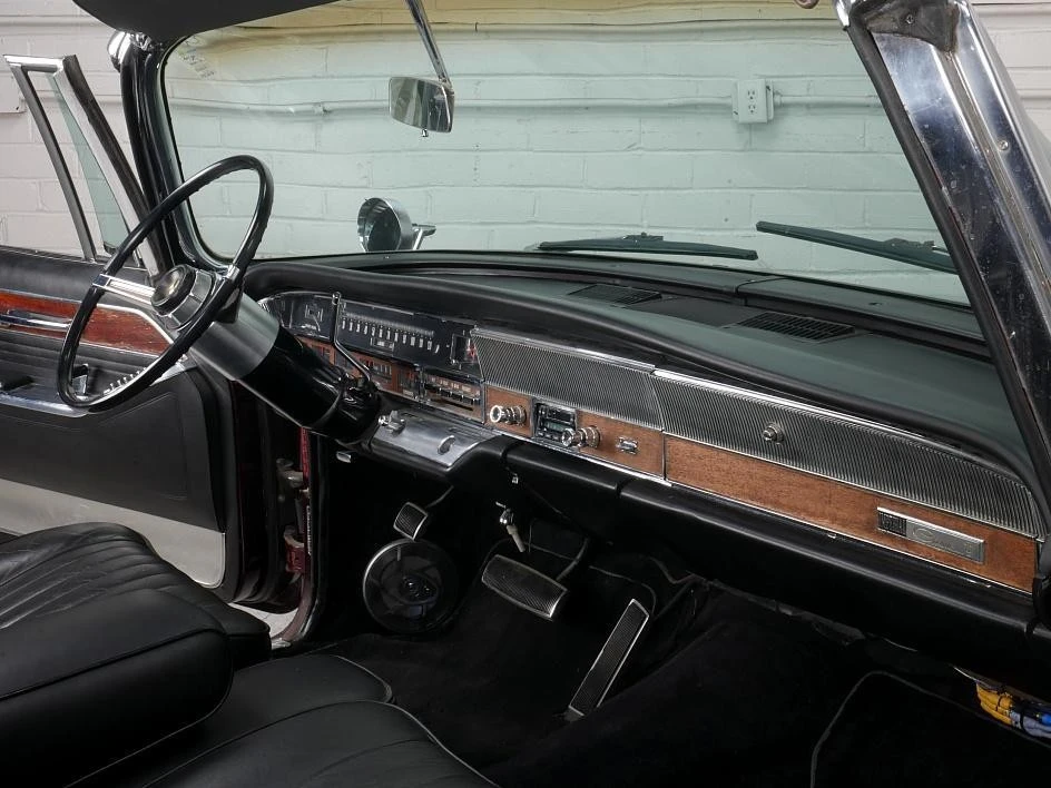 1966 Chrysler Imperial 2nd Gen - Image 25 of 31