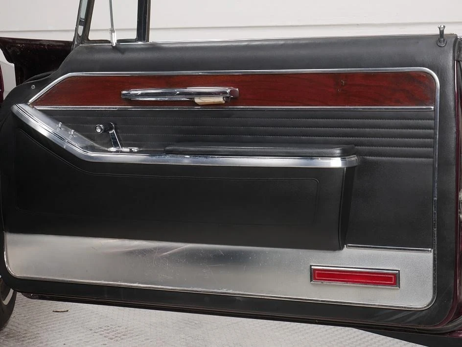 1966 Chrysler Imperial 2nd Gen - Image 23 of 31