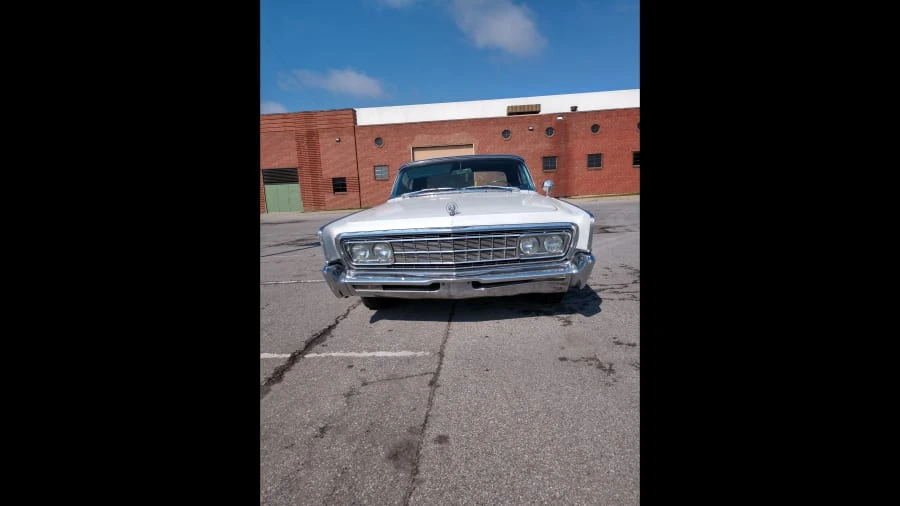 1966 Chrysler Imperial 2nd Gen - Image 3 of 4