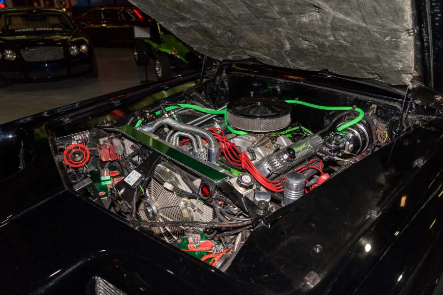 1966 Chrysler Imperial 2nd Gen - Image 16 of 17