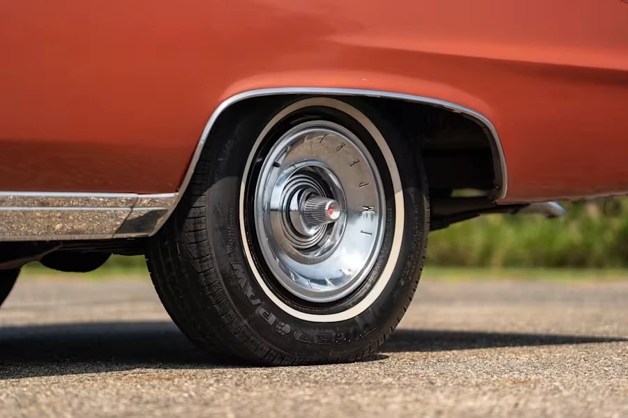 1966 Chrysler Imperial 2nd Gen - Image 12 of 29