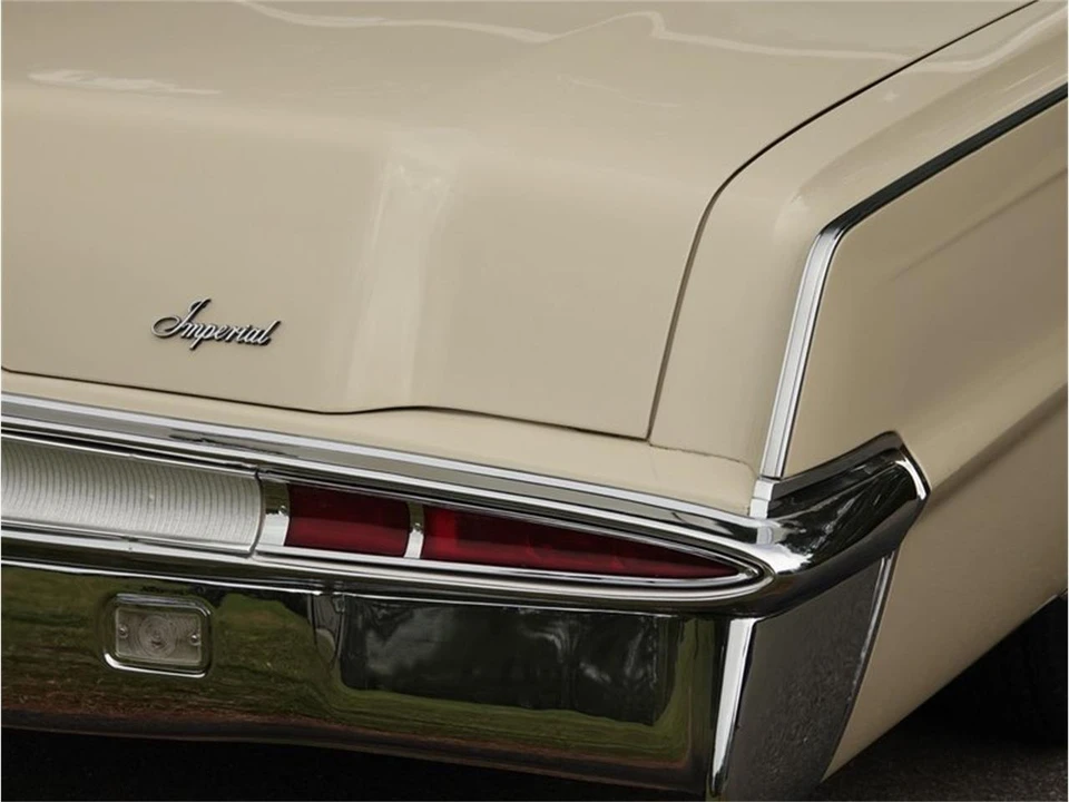 1966 Chrysler Imperial 2nd Gen - Image 17 of 31