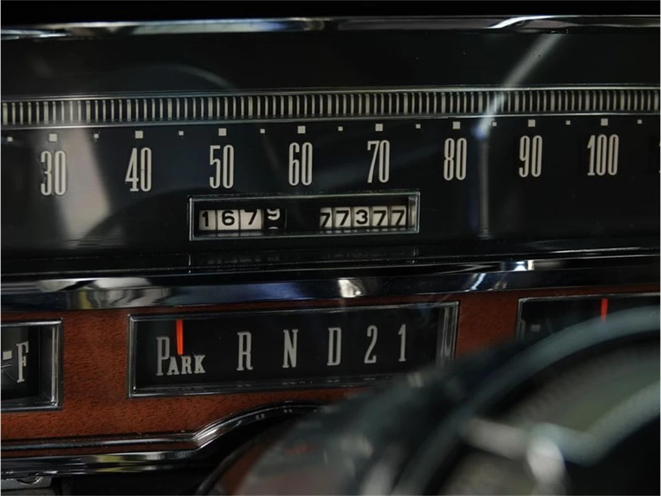 1966 Chrysler Imperial 2nd Gen - Image 26 of 31