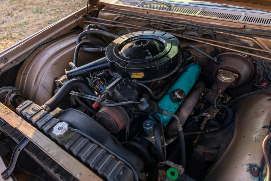 1966 Chrysler New Yorker - Image 13 of 14