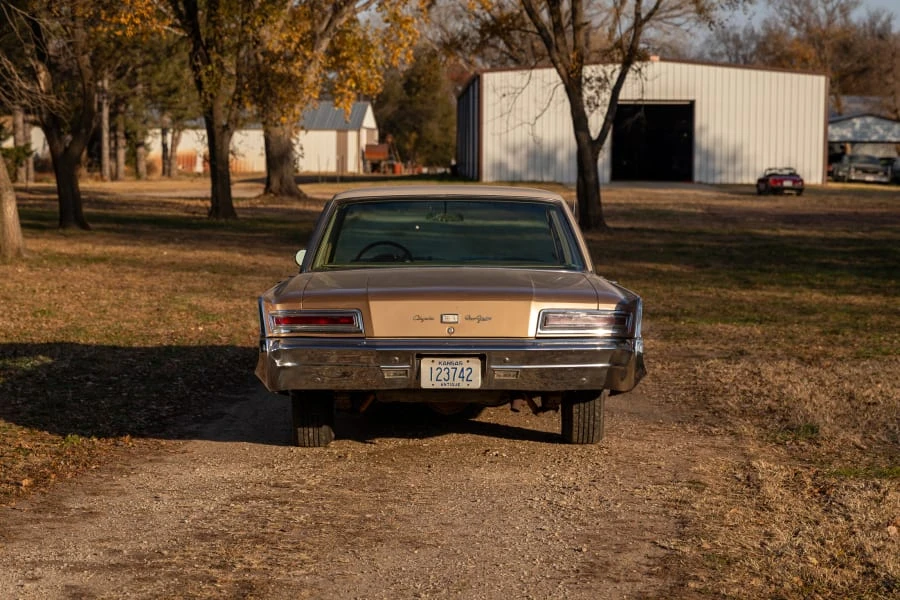 1966 Chrysler New Yorker - Image 5 of 14