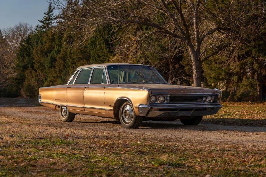 1966 Chrysler New Yorker - Image 4 of 14