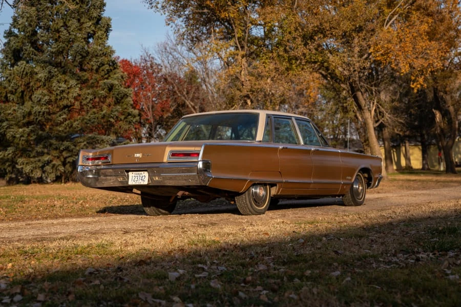 1966 Chrysler New Yorker - Image 7 of 14