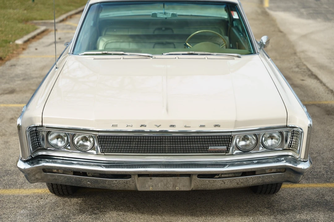 1966 Chrysler New Yorker - Image 15 of 31