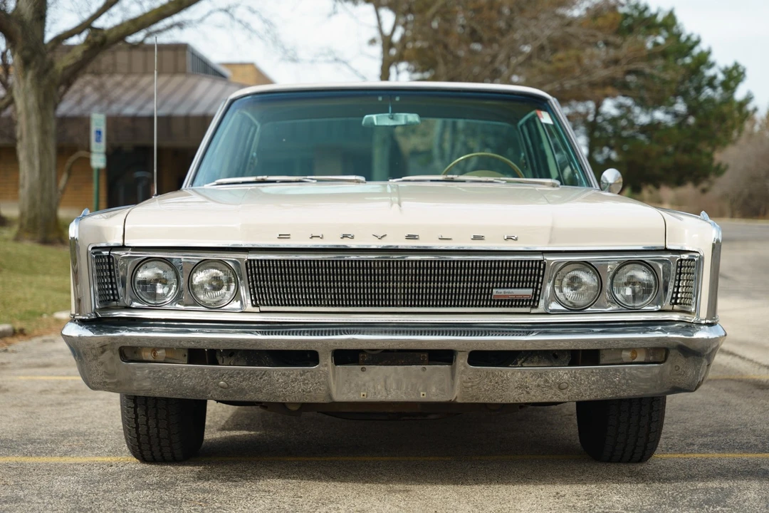 1966 Chrysler New Yorker - Image 14 of 31