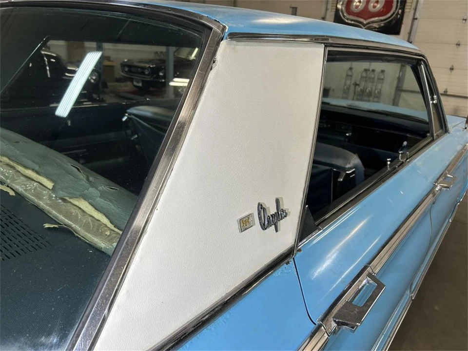1966 Chrysler New Yorker - Image 17 of 31