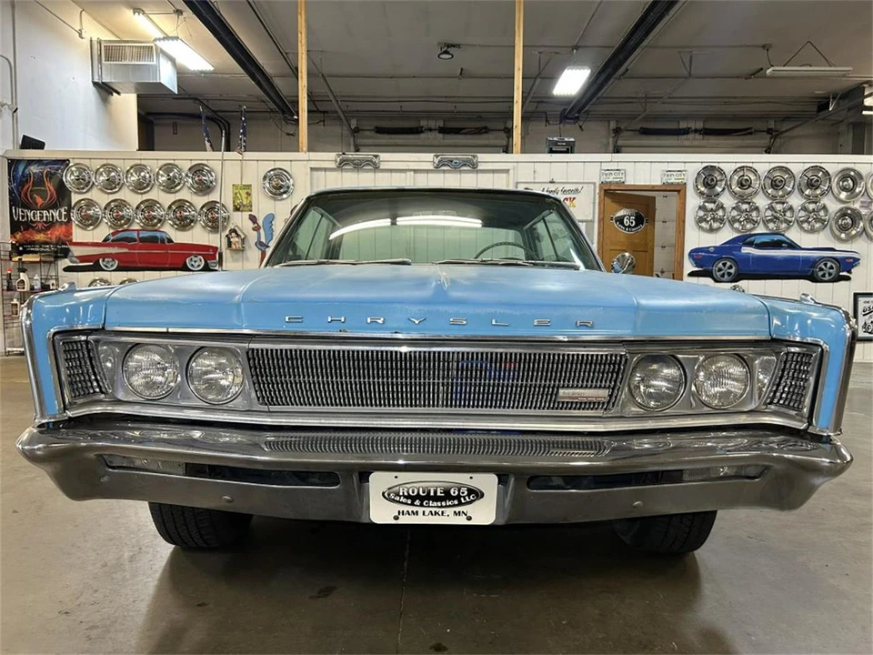 1966 Chrysler New Yorker - Image 2 of 31