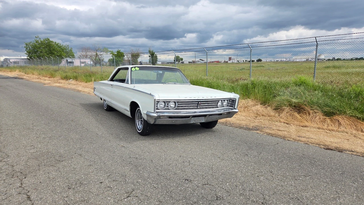 1966 Chrysler Newport - Image 4 of 22