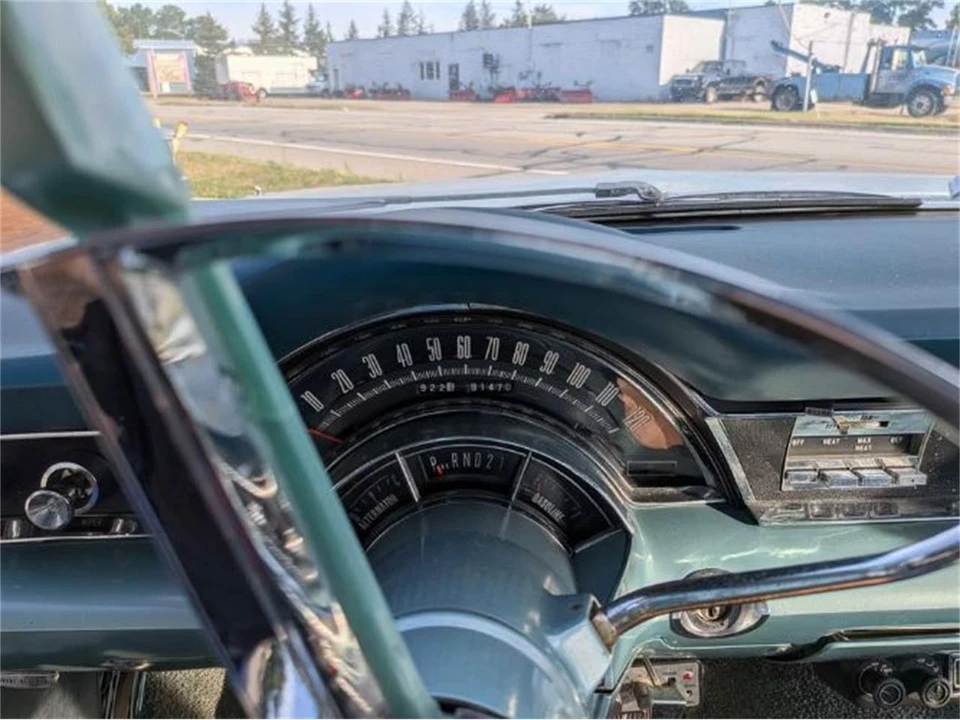 1966 Chrysler Newport - Image 4 of 11