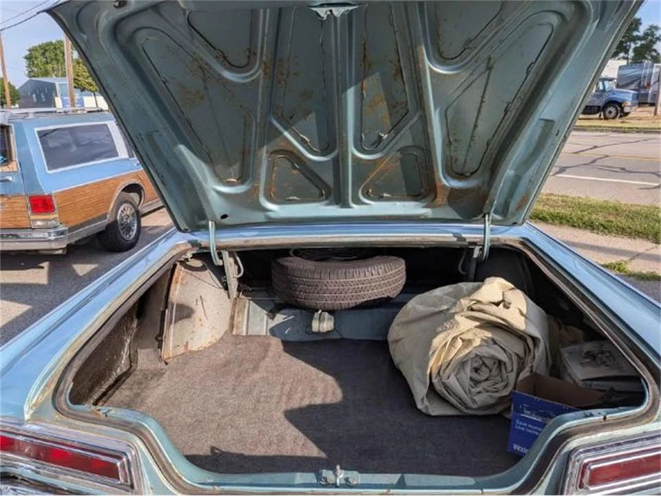 1966 Chrysler Newport - Image 5 of 11