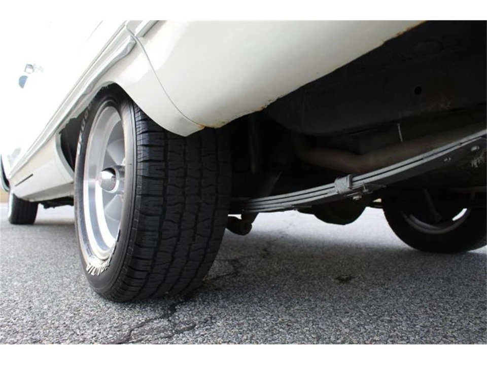 1966 Chrysler Newport - Image 12 of 25