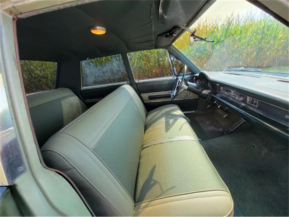 1966 Chrysler Newport - Image 4 of 7
