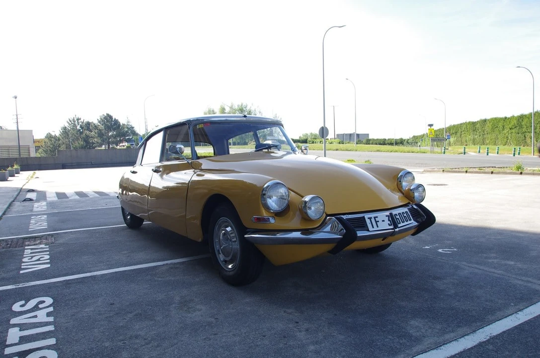 1966 Citroen DS21 - Image 3 of 30