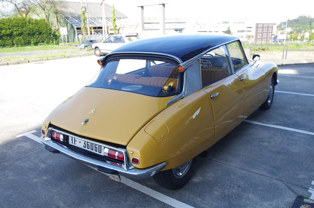 1966 Citroen DS21 - Image 24 of 30