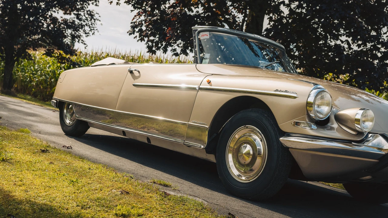1966 Citroen DS21 - Image 17 of 31
